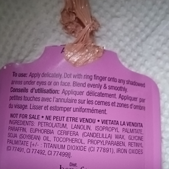 Benefit erase paste eye brightening concealer shade 1 discontinued - Picture 5 of 5